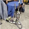 Image 1 : 2 HOOVER VACUUMS