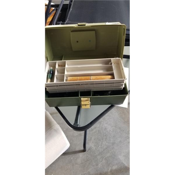 TACKLE BOX WITH REELS AND LINE