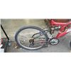 Image 2 : RED SUPERCYCLE BIKE