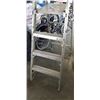 Image 2 : PLATFORM A FRAME LADDER