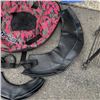 Image 4 : NEW XYPLER SNOW TUBE WITH HARD BOTTOM,  PINK CAMO, RETAIL $160