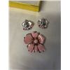 Image 2 : SARA COVENTRY BROOCH AND EARING SET