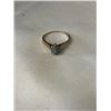 Image 3 : SIX DINNER RINGS