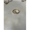 Image 4 : SIX DINNER RINGS
