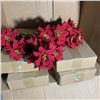 Image 1 : 4 SETS OF 6 NEW POINTSETTIA ARTICIAL FLOWER BOUQUETS