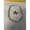 Image 2 : VINTAGE RHINESTONE NECKLACE AND PIN