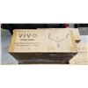 Image 3 : 3 VIVO MOUNTS AND MONITOR SHELF