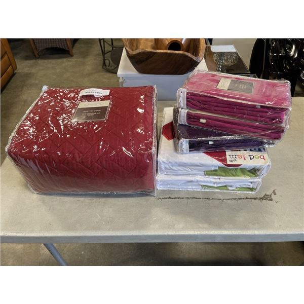 ASSORTED NEW BED LINENS INCLUDING KINGSIZE QUILT