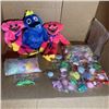 Image 1 : 2 NEW POPPY PLAYTIME KISSY MISSY PLUSH, NEW ROBLOX PLUSH, SQUISHY FIGURES AND 30PC OF SILICON CHICKE