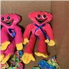 Image 8 : NEW MONKEY TAG PLUSH, 2 POPPY PLAYTIME KISSY MISSY PLUSH, NEW ROBLOX PLUSH, 30PC OF SILICONE CHICKEN