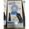 Image 3 : 3 WATERPIK WATER FLOSSERS