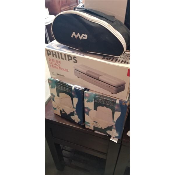 FOOD SEALER, CAR VACUUM AND TWO LIGHT FIXTURES