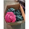 Image 1 : 6 NEW CUDDLE KNOT PILLOWS GREEN, PINK AND BLUE