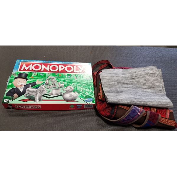 MONOPOLY GAME 5 PLACEMATS AND FABRIC BACKPACK