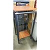 Image 1 : MODERN SHELF WITH GLASS SHELVES