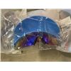 Image 2 : 5 NEW POLORIZED SUNGLASSES WITH VISORS