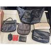Image 2 : BOX OF VINTAGE HANDBAGS AND WALLETS
