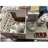 Image 1 : PORCELAIN CANNISTERS AND FAUX FRUIT