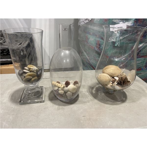3 GLASS DECOR ITEMS