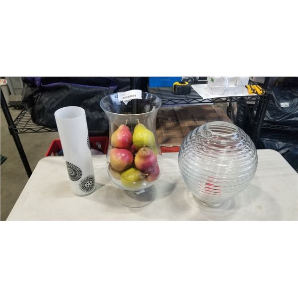 3 GLASS DECOR ITEMS