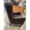 Image 2 : STUDDED LEATHER ACCENT CHAIR