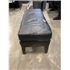 Image 2 : MODERN BLACK GENUINE LEATHER BENCH