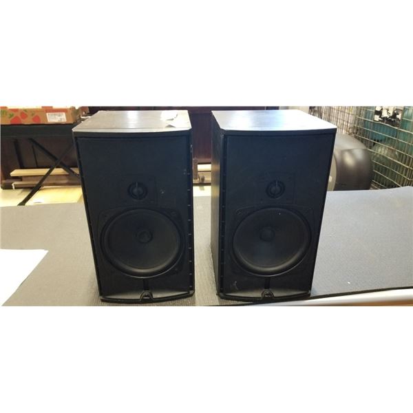 PAIR OF BOSTON ACOUSTIC SPEAKERS