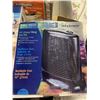 Image 3 : 10" TILTING FAN, CERAMIC TOWER HEATER AND SMALL CROCK POT