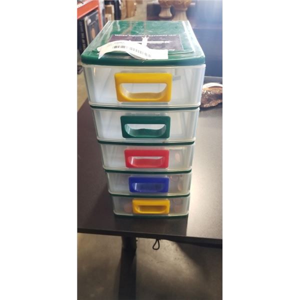 SMALL ORGANIZER, WITH ASSORTMENT OF COLLECTIBLE PENNIES, STAMPS ETC