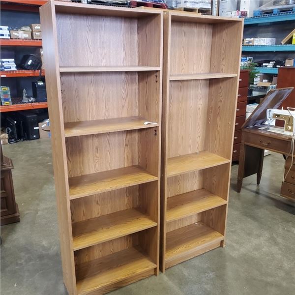 2 OAK 6FT BOOKSHELVES