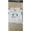 Image 4 : 5 NEW LADIES SIZE 8 WHITE GOLF SHIRTS AND 5 NEW RED ATHLETIC SHIRTS SIZE 8