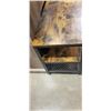 Image 3 : INDUSTRIAL LOOK SHELF UNIT AND 2 WHITE FLOATING SHELVES