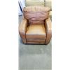 Image 2 : BROWN LEATHER ELECTRIC RECLING CHAIR
