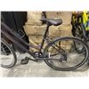 Image 1 : 2019 SPECIALIZED ALIBI SPORT STEP THRU BIKE, VERY GOOD CONDITION, STOCK