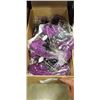 Image 1 : CASE OF NEW SLIPPERS, SIZE 9/10