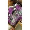Image 2 : CASE OF NEW SLIPPERS, SIZE 9/10