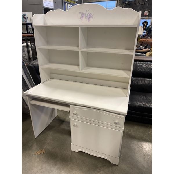 WHITE DESK WITH HUTCH