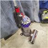 Image 2 : DYSON SMALL BALL UPRIGHT VACUUM