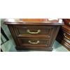 Image 2 : PAIR OF STRATHROY NIGHTSTANDS