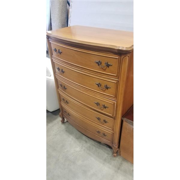 VINTAGE 5 DRAWER DRESSER