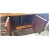 Image 3 : STRATHROY CREDENZA