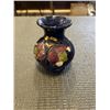 Image 1 : 3-3/4" MOORCRAFT BUD VASE