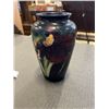 Image 3 : 8-1/4" MOORCRAFT VASE