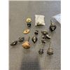 Image 1 : LOT OF VICTORIAN WOOD DRAWER HANDLES