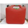 Image 1 : 5 GALLON GAS CAN