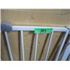 Image 2 : FREIGHT DAMAGE/STORE RETURN (AS IS):  METAL SAFETY GATE FITS OPENING 29 TO 40" WIDE X 30" H