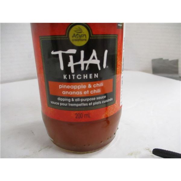 FREIGHT DAMAGE (AS IS):  THAI KITCHEN PINEAPPLE & CHILI SAUCE (200 ML) - BOTTLE