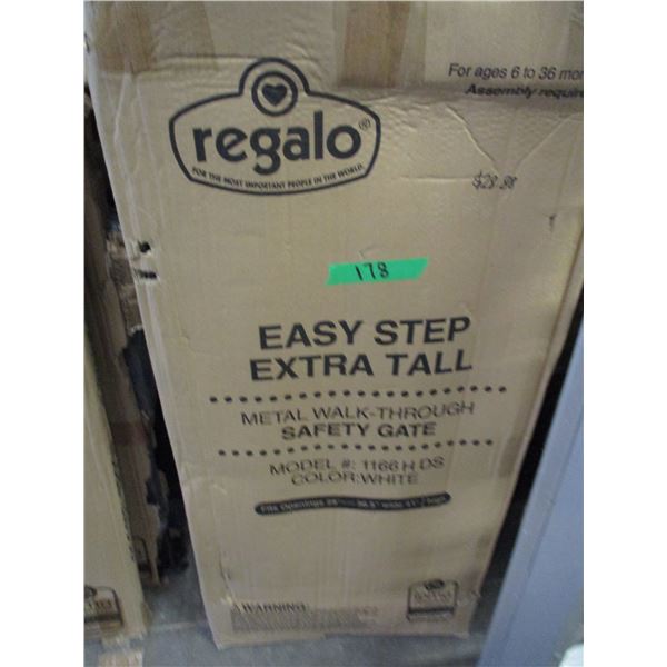 FREIGHT DAMAGE/STORE RETURN (AS IS):  41" HIGH SAFETY GATE