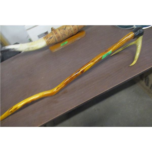 WALKING STICK WITH PANTHER HANDLE