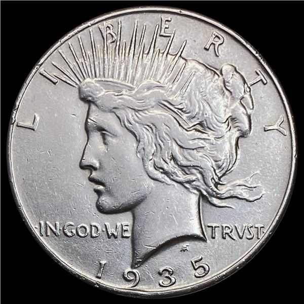 1935 Silver Peace Dollar NEARLY UNCIRCULATED